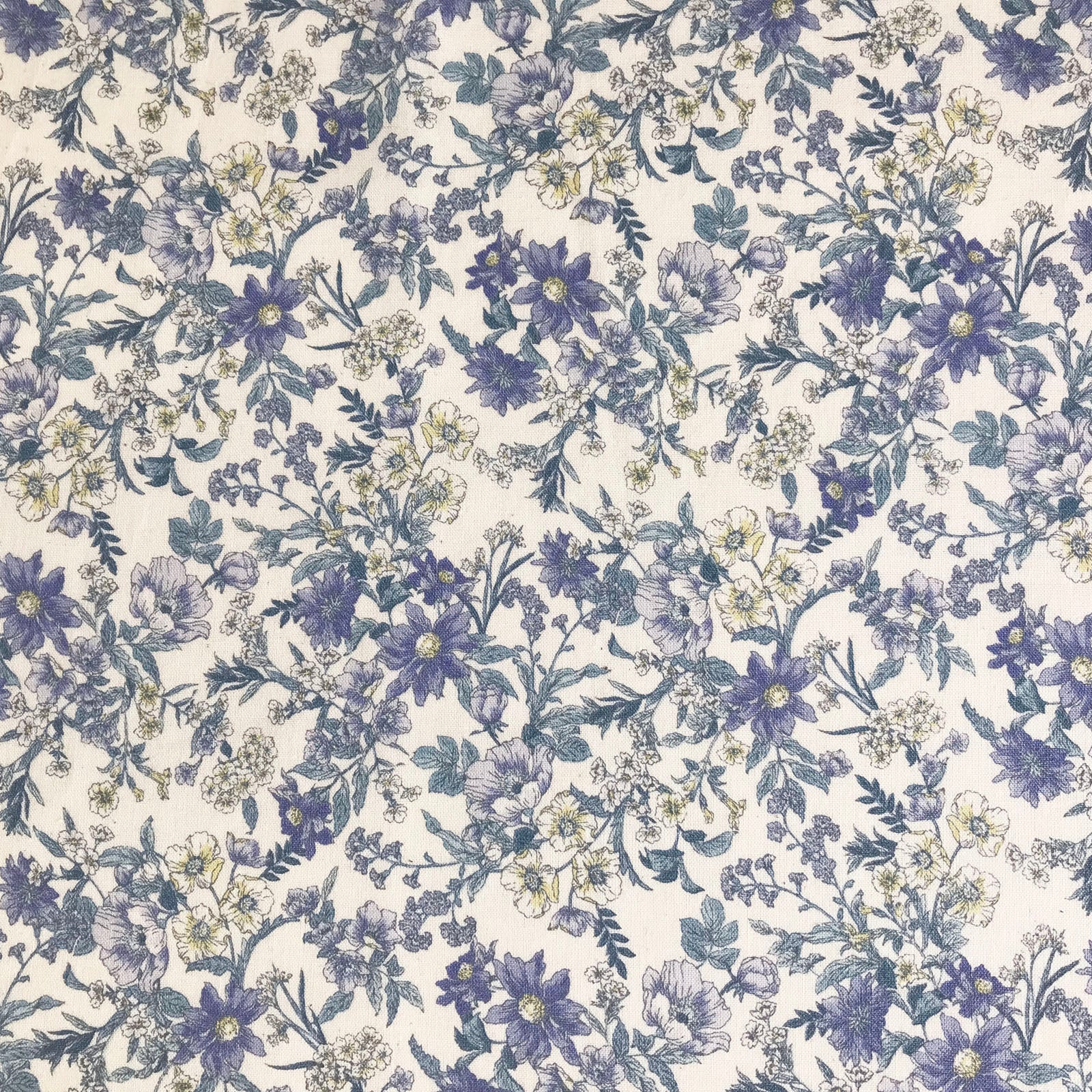 Nostalgia - Delicate Flower - Natural/Blue