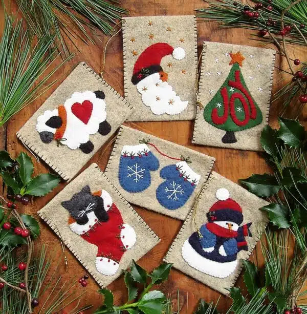 Rachel's of Greenfield - Gift Bag Ornaments KIT- Felt Gift Bag Ornaments