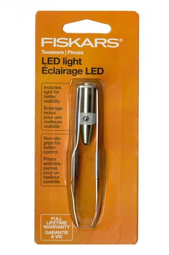 Fiskars - LED light Tweezers - Includes light for better visibility