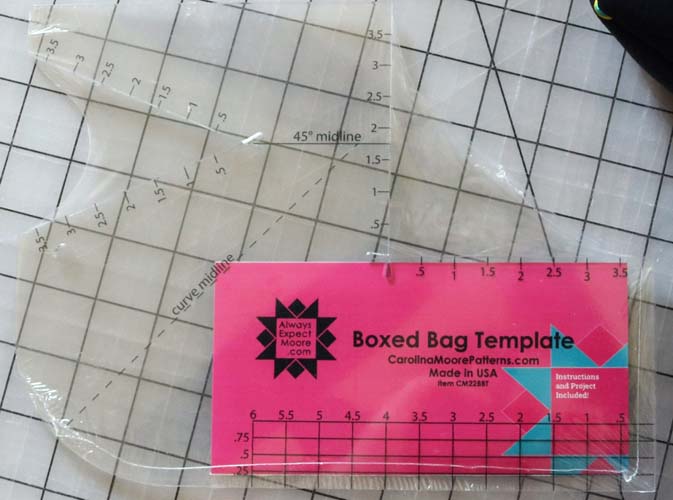 Boxed Bag Template -allows you to cut boxed corners- by Carolina Moore
