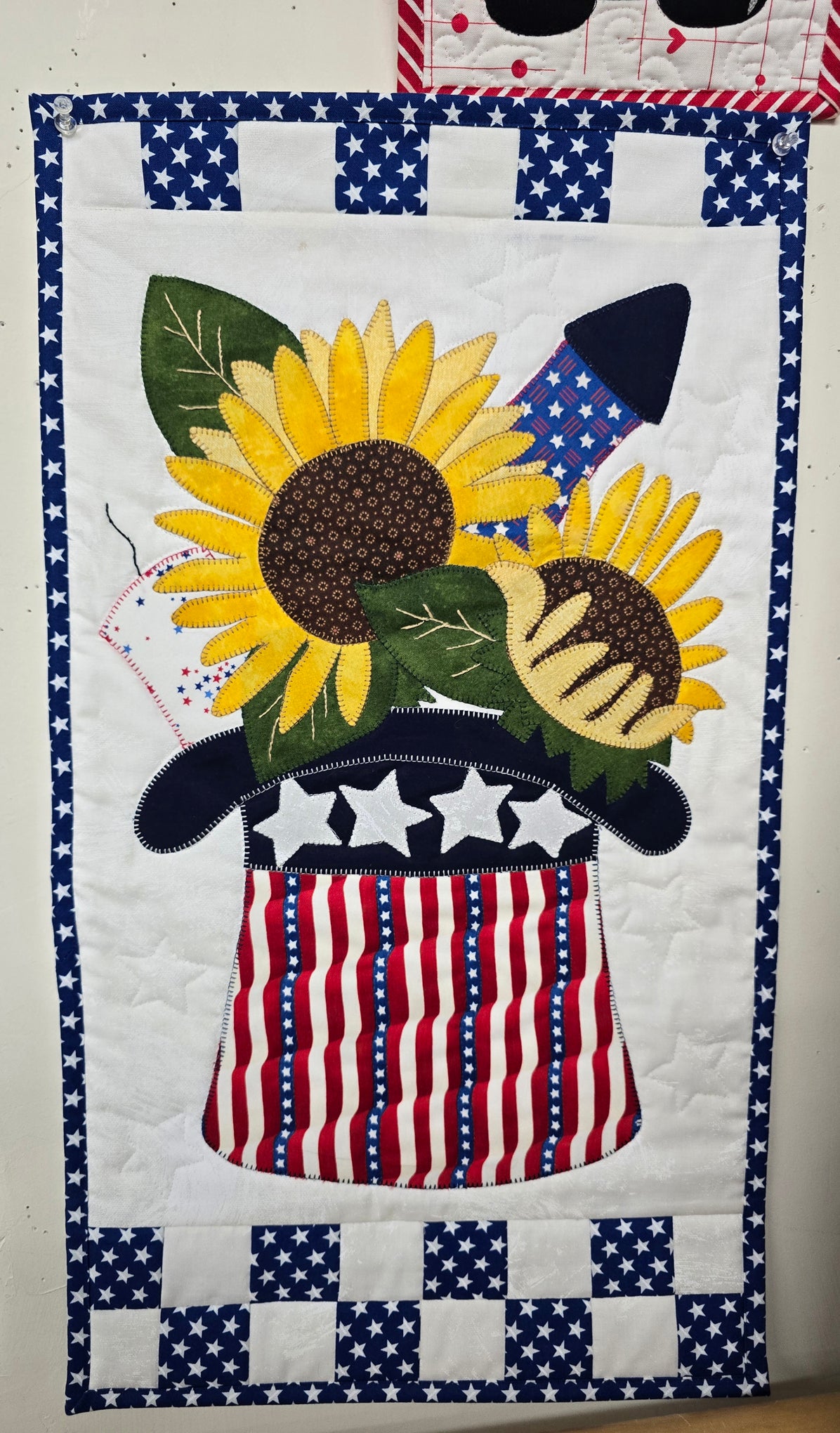 Blooms & Booms Wallhanging Kit - 12" x 23"