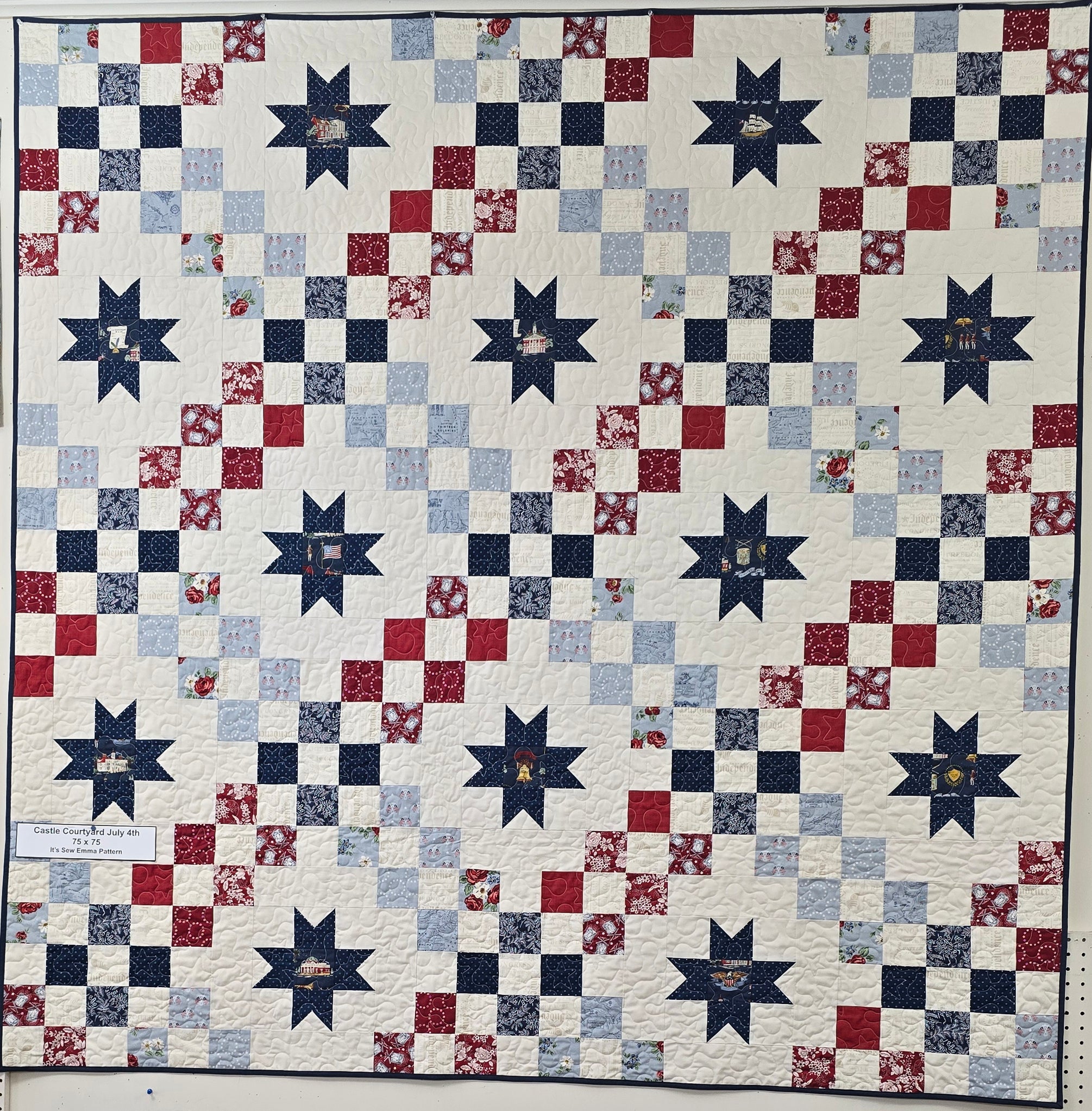 Castle Courtyard July 4th - 75x 75 incl. Pattern, Top & binding