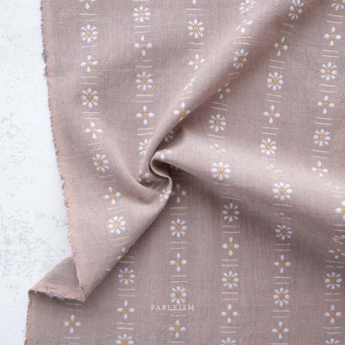 Forest Forage Woven - Daisy -Dove - White woven daisy on taupe