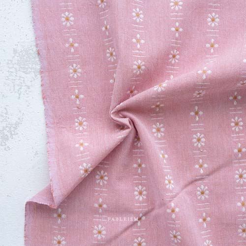 Forest Forage Woven - Daisy -Pansy Pink - White woven daisies on pink