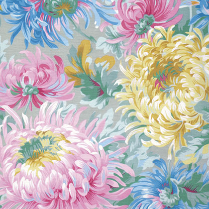 Shaggy - Grey - Fall 2015 -Large pastel blooms on grey - Kaffe Fassett