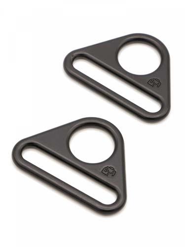 Triangle Rings - Black Metal  - 2 - 1.5 inch triangle rings byAnnie.com