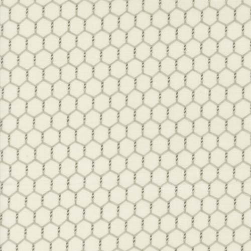 Willows Farm - Chickenwire - Cloud - chicken wire on cream