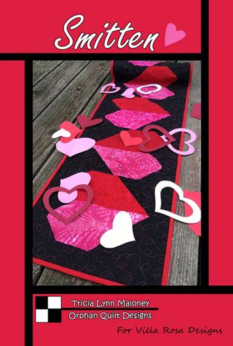 Smitten - table runner  by Tricia Lynn Maloney for Villa Rosa Designs