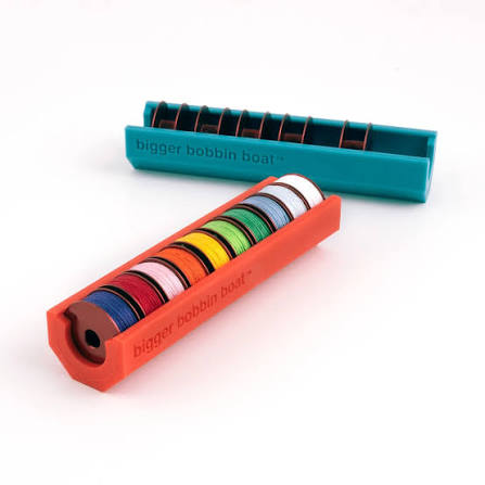 Dritz - Bigger Bobbin Boat - M size bobbin organizer - holds ten bobbins -